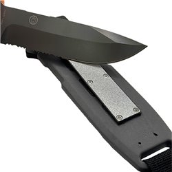 Нож Gerber Bear Grylls Ultimate с огнивом и точильным камнем 145005